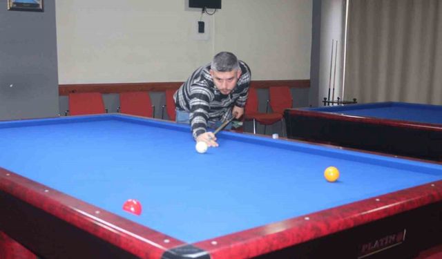 ‘Afyon Basın Cemiyeti 3 Bant Bilardo Turnuvası’ başladı