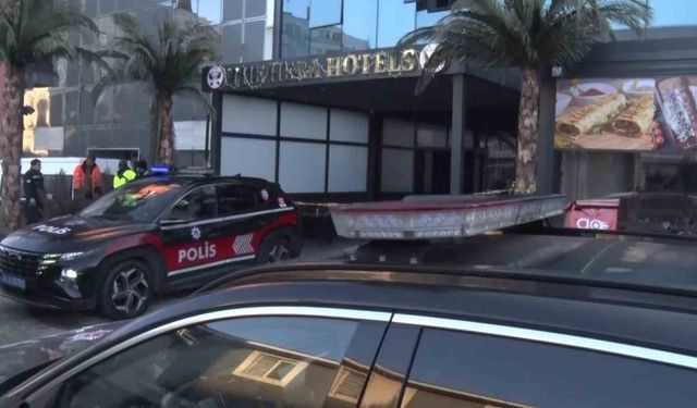 Ataşehir’de otel yangınında 3 kişi hayatını kaybetti