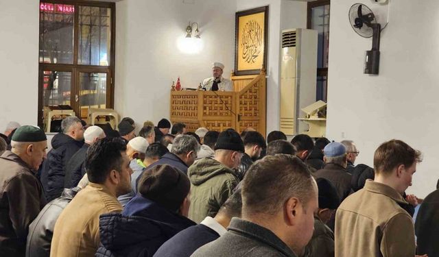 Bandırma Haydar Çavuş Camii’nde Regaib Kandili