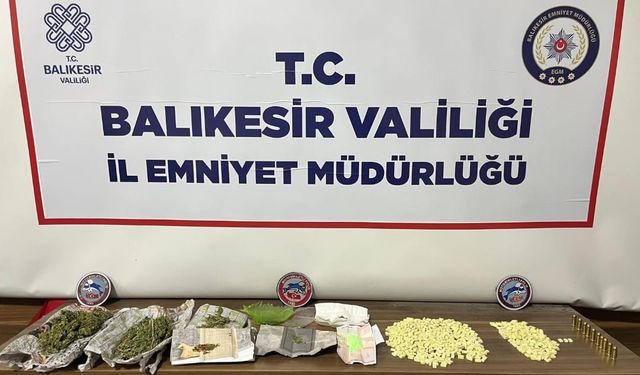 Bandırma’da uyuşturucu operasyonu: 895 adet uyuştucu hap ele geçirildi