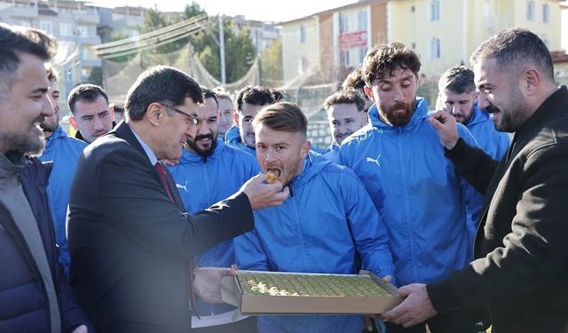 Başkan Eyüp Kahveci’den Belediye Kütahyaspor’a nmoral ziyareti