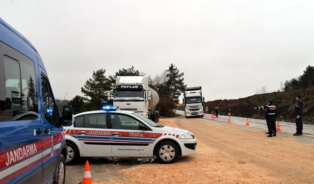 Bilecik’te aranan 5 şahıs yakalandı