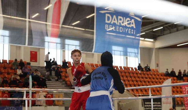 Büyük Kadınlar Türkiye Boks Şampiyonası başladı