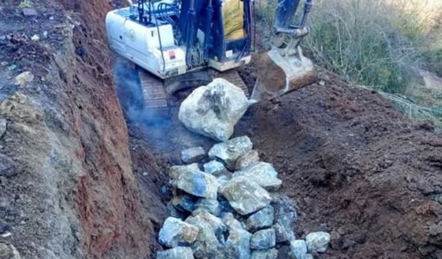 Dipsizgöl’de heyelan çalışması tamamlandı