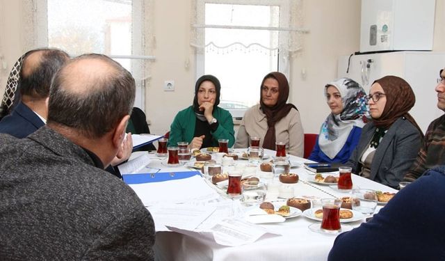 Erciş Aile Destek Merkezi Kooperatifi ilk genel kurul toplantısını yaptı