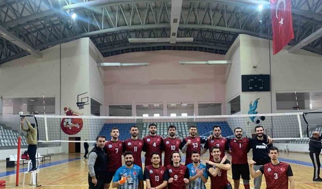 Erzurum Gençlik Spor Voleybol Kulübü deplasmandan 3 puanla dönüyor