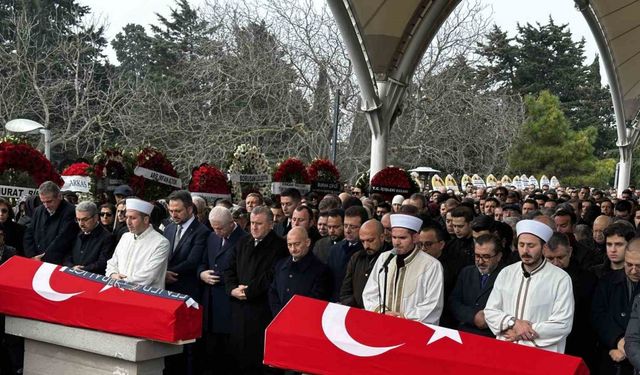 Fenerbahçeli sporcu Vedia Nil Apak ve annesi Ferda Apak son yolculuğuna uğurlandı