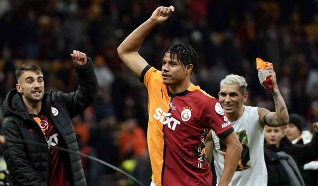 Galatasaray’da maç sonu 3’lüsü Gabriel Sara’dan