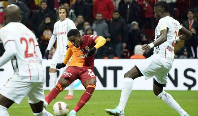 Galatasaray’da Wilfried Zaha, Charlotte FC’ye kiralık olarak gitti