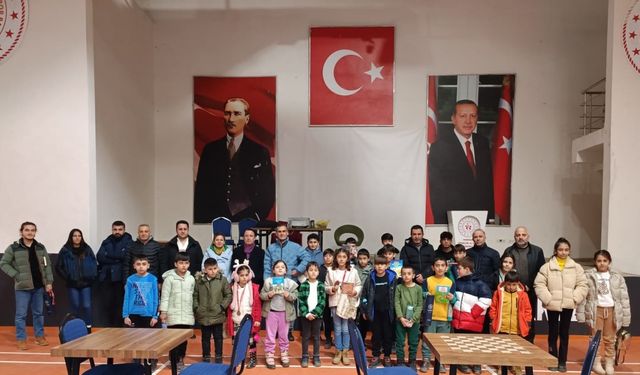 Hakkari’de ‘Satranç İl Birinciliği Yarışması’ tamamlandı