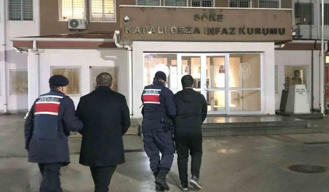 Jandarmanın 3 aylık takibi sonunda 2 göçmen kaçakçısı yakalandı