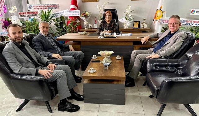 Kütahya AK Parti’de istişare ve değerlendirme toplantısı