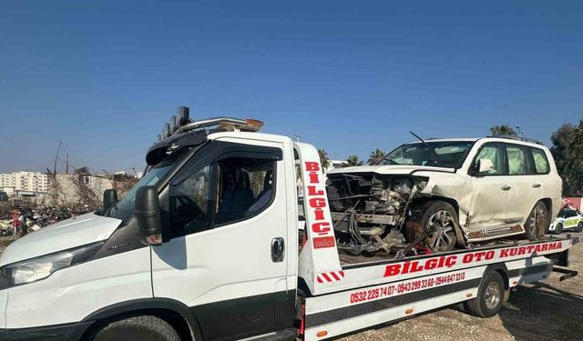 Mardin’de sürücüsünün kontrolünden çıkan otomobil şarampole yuvarlandı: 4 yaralı