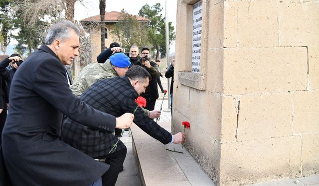 Osmaniye’nin kurtuluş şehitleri Mamure Tren İstasyonu’nda dualarla anıldı