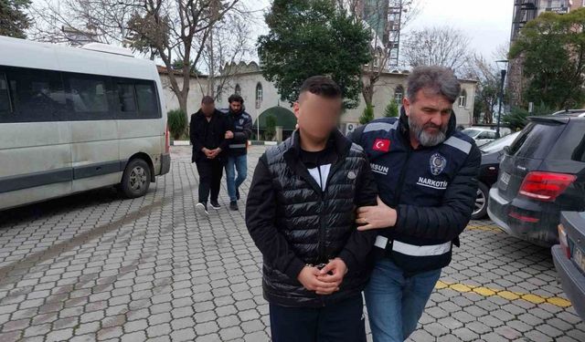 Samsun’da 10 bin 230 sentetik ecza ele geçirildi: 2 gözaltı