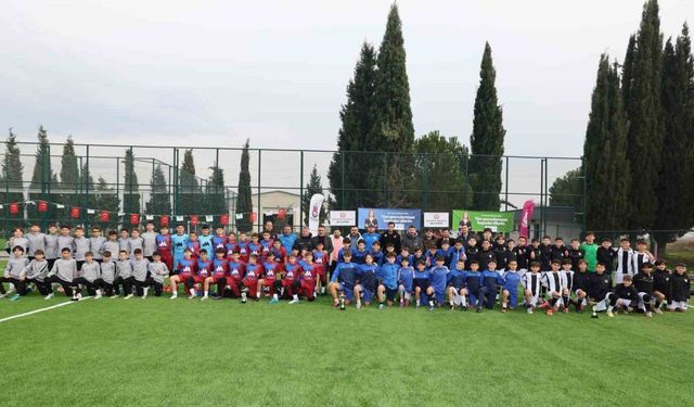 Şehzadeler Belediyesi U13 Cup’ta şampiyon Manisaspor