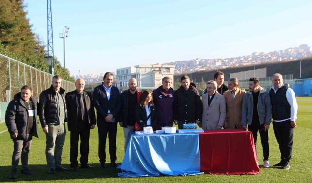 Şenol Güneş: "Bulunduğumuz yer bize yakışmıyor"