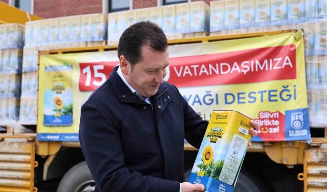 Silivri Belediyesi 15 bin haneye ayçiçek yağı dağıtım projesi başlattı