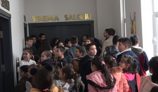 Sorgun’da çocuklar sinema ile tanıştı