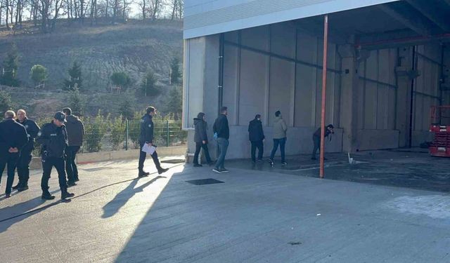 Stajyer öğrenci 5 metre yüksekten düşüp ağır yaralandı