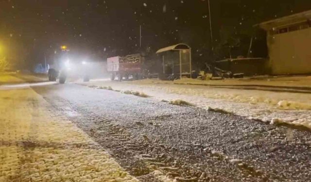 Tekirdağ’ın yüksek kesimlerinde karla mücadele