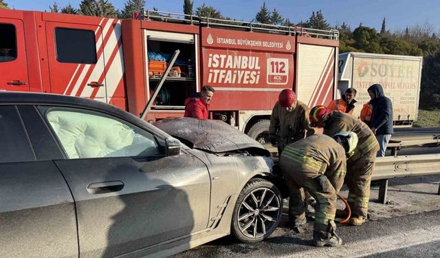 TEM Büyükçekmece’de buzlanma kazası: 1 yaralı