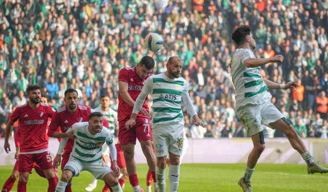 TFF 3. Lig: Bursaspor: 0 - Düzcespor: 0