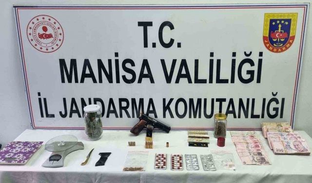 Uyuşturucu maddelerle ile yakalanan şahıs gözaltına alındı