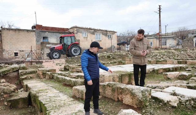 Vali Varol, Roma Çeşmesi’nde incelemelerde bulundu