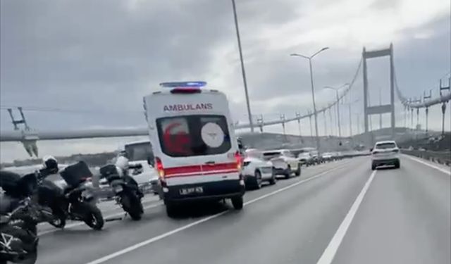 15 Temmuz Şehitler Köprüsü'ndeki kazada 2 polis yaralandı