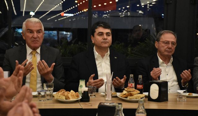 DP Genel Başkanı Uysal, Sakarya'da iftar programına katıldı
