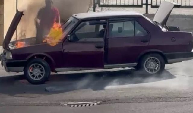 Bingöl’de seyir halindeki Fiat Tofaş alevlere teslim oldu