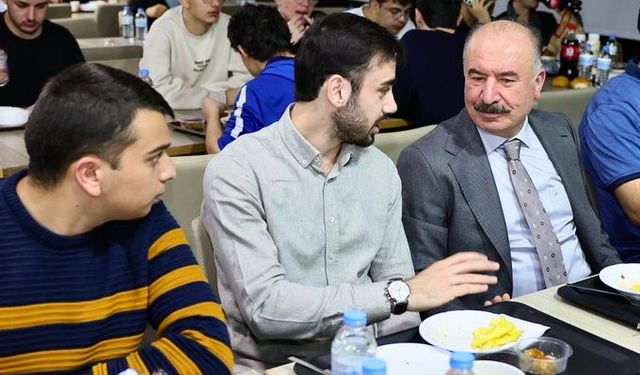 Çorum Valisi Çalgan’dan öğrencilere tavsiye: "Bu süreci iyi değerlendirin"