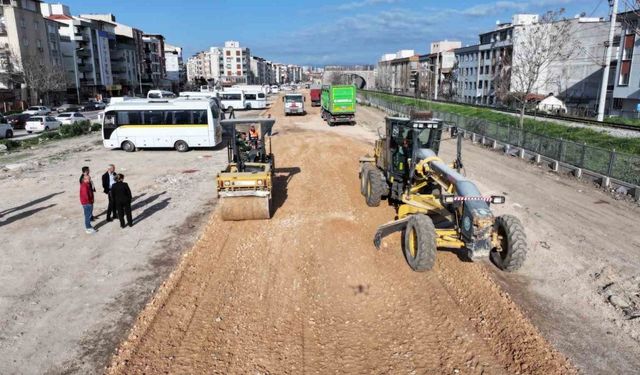 Manisa’da 18 yıllık yol sorunu çözülüyor