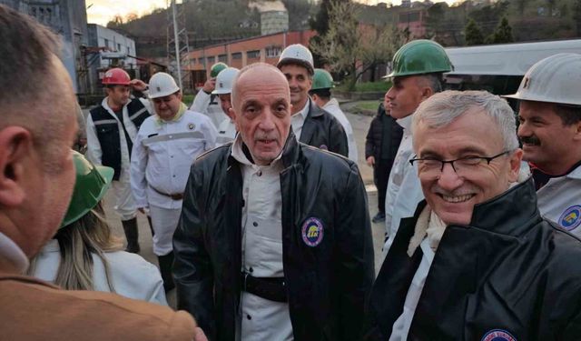 Türk-İş Başkanı Atalay, madencilerle yerin 600 metre altında oruç açtı