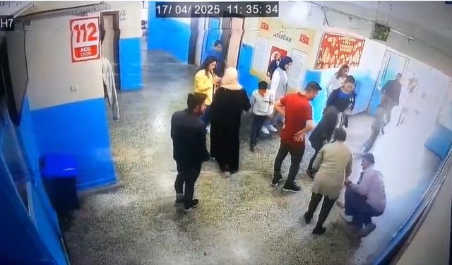 Dili boğazına kaçan öğrenciyi müdür yardımcısı kurtardı: O anlar kamerada