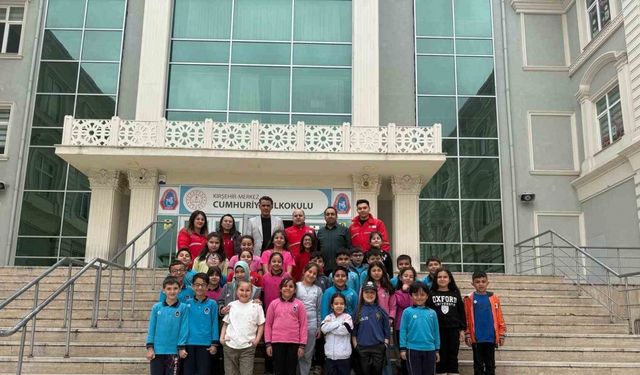 İlkokul öğrencilerinden Filistin için yardım kampanyası