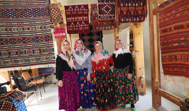 6 asırlık halı ve kilim dokumacılığı geleceğe taşınıyor