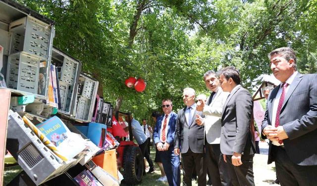 Elazığ’da "Dijital Detoks" etkinliği: Geri Dönüşüm Kütüphanesi açıldı