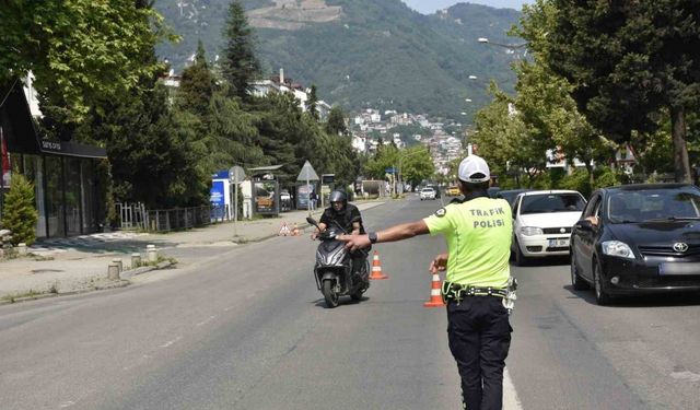 Ordu’da bir haftada 16 binden fazla araç ve sürücüsü denetlendi