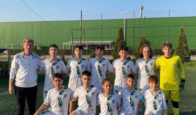 Sakaryaspor kupayı buldu