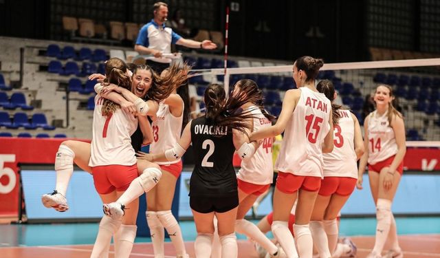 16 Yaş Altı Milli Voleybol Kız Takımı finalde