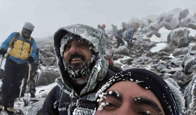 Ağrı Dağı’nda temmuz soğuğu: Zirvede eksi 35 derece