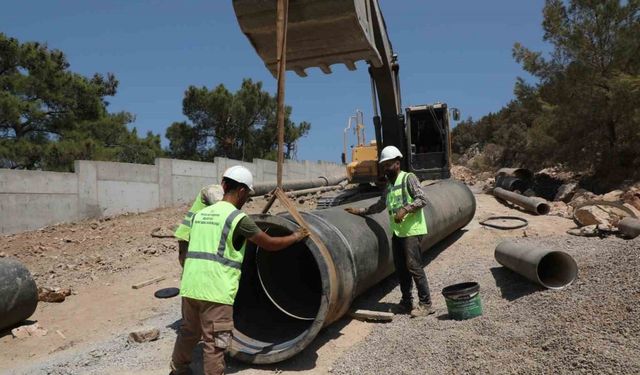 Bodrum’un patlayan hatlarını büyükşehir yeniliyor