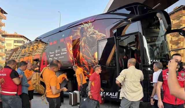 Galatasaray, ligin ilk maçı için Gaziantep’te