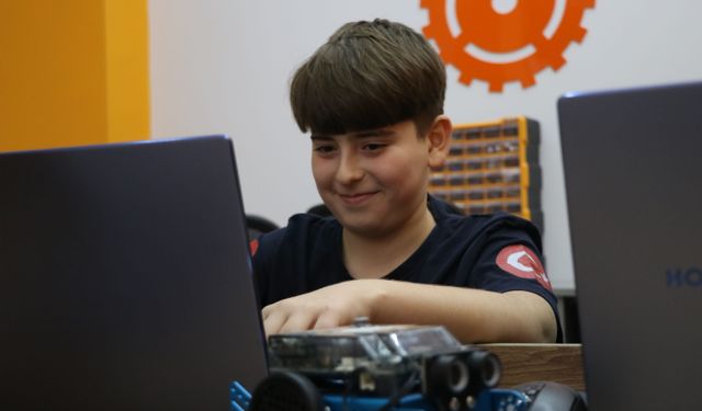 Yalovalı öğrenciler tasarladıkları robotlarla uluslararası başarıya imza attı