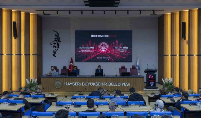 Büyükşehir personeline 'Siber güvenlik ve farkındalık eğitimi'