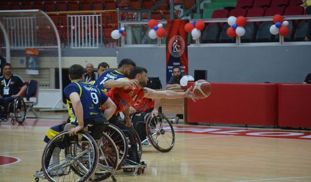 Tekerlekli Sandalye Basketbol Süper Ligi play-off yarı final