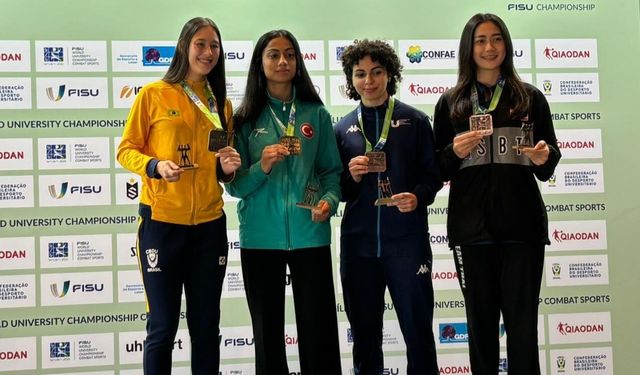 BUÜ'lü milli sporcudan uluslararası başarı