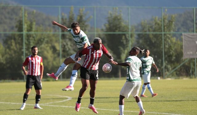 Futbol: Hazırlık maçı